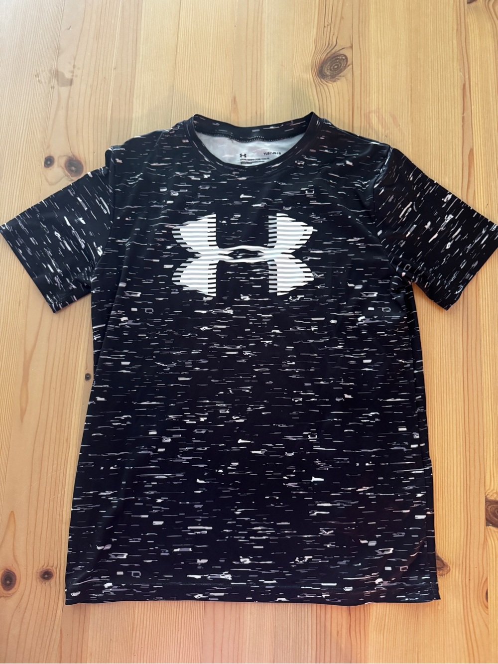 Under Armour Boys' Graphic Tech Tee size Youth Large